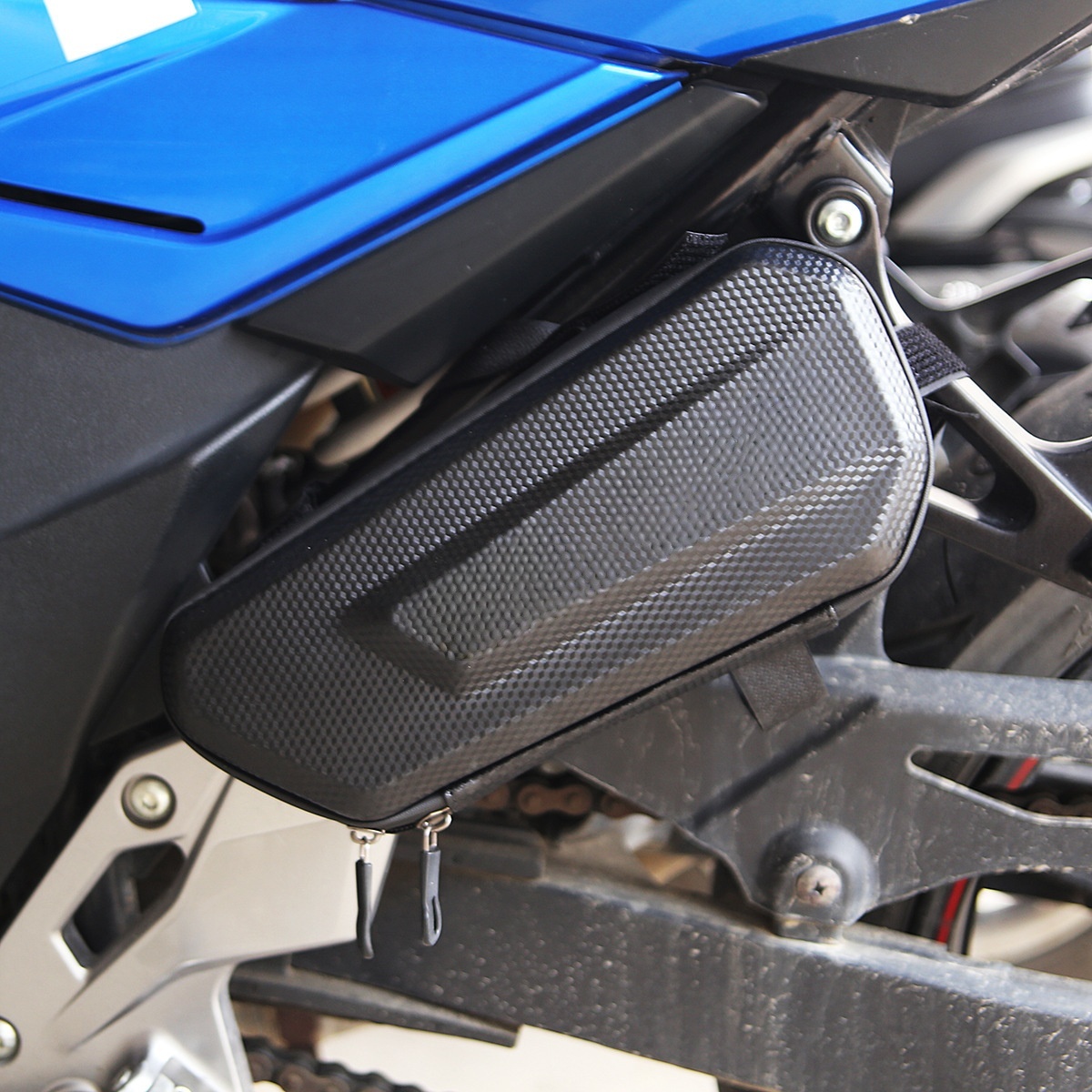 Motorcycle & Bike Side Bag | E - Carbon Fiber Saddle 评论和价格
